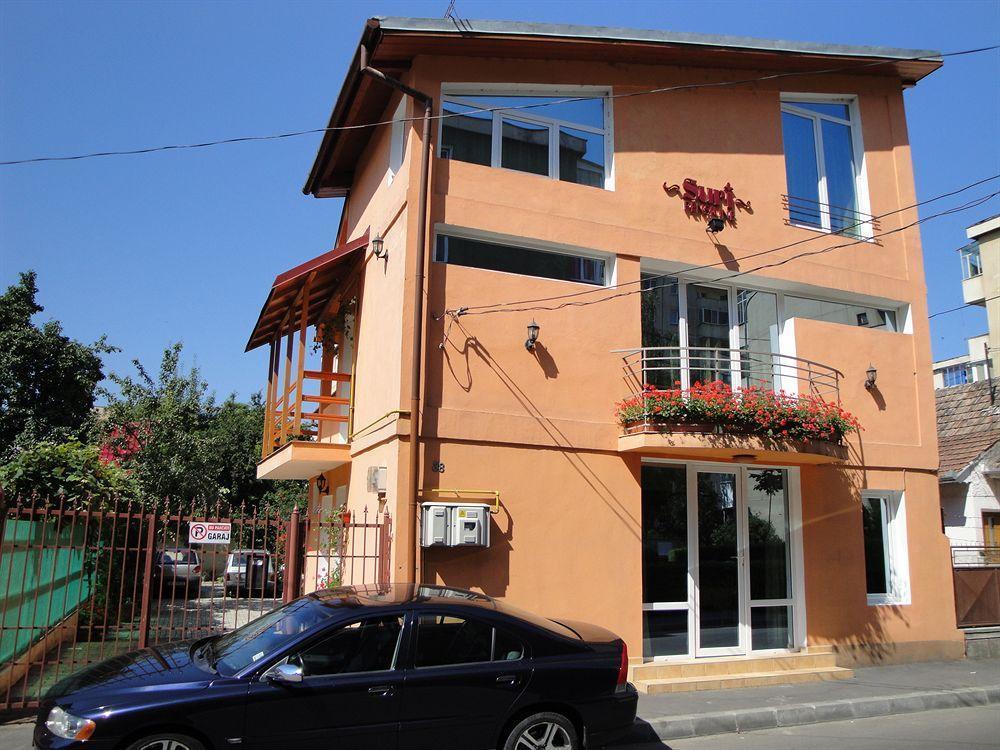 Suri Guesthouse Braşov Dış mekan fotoğraf
