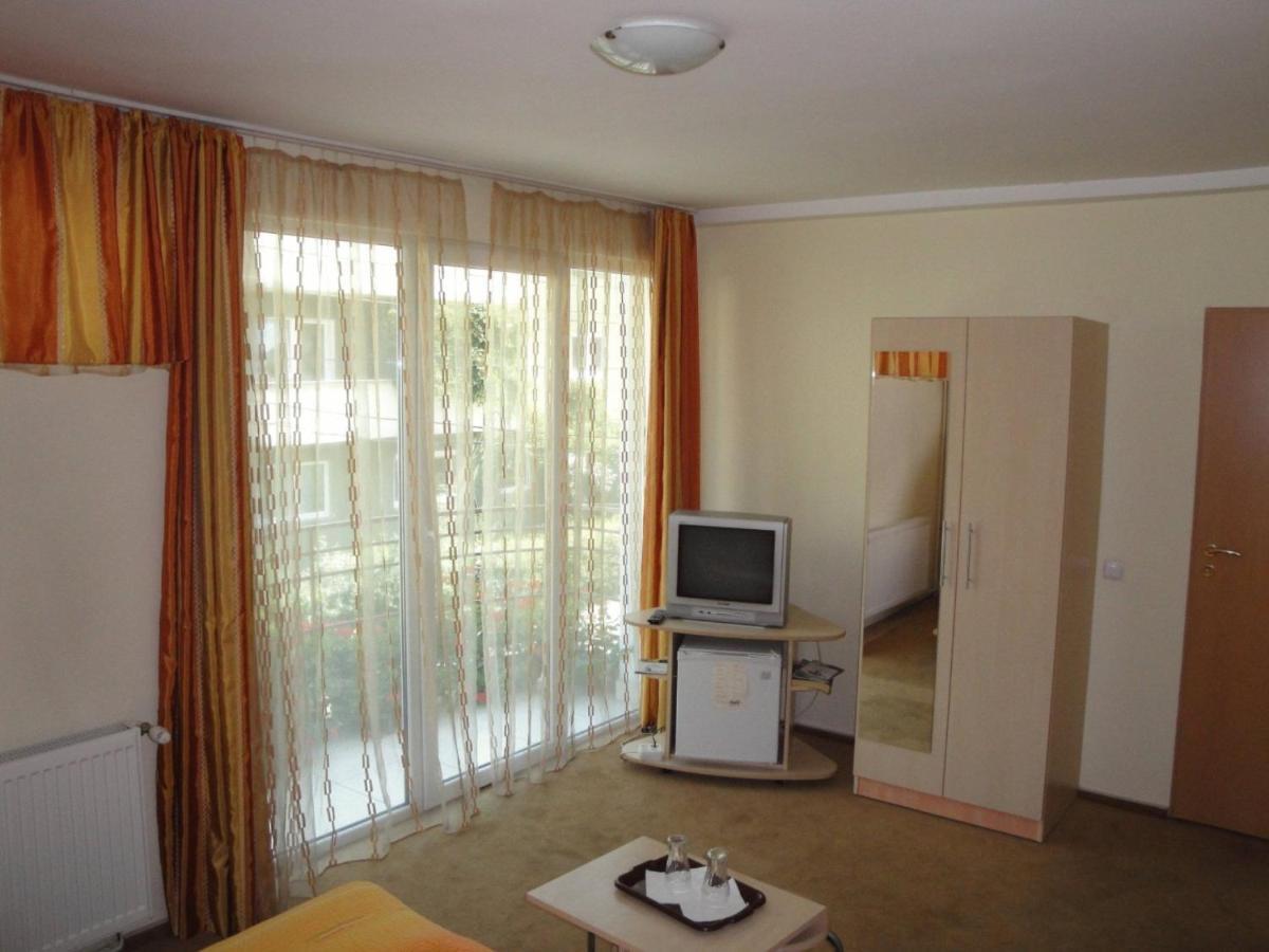 Suri Guesthouse Braşov Dış mekan fotoğraf
